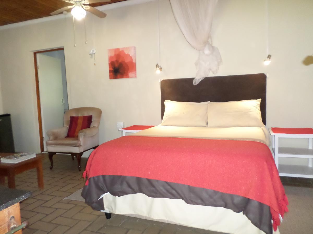 Geckos B&B And Self-Catering Coffee Bay Extérieur photo
