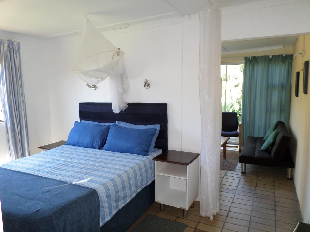 Geckos B&B And Self-Catering Coffee Bay Extérieur photo